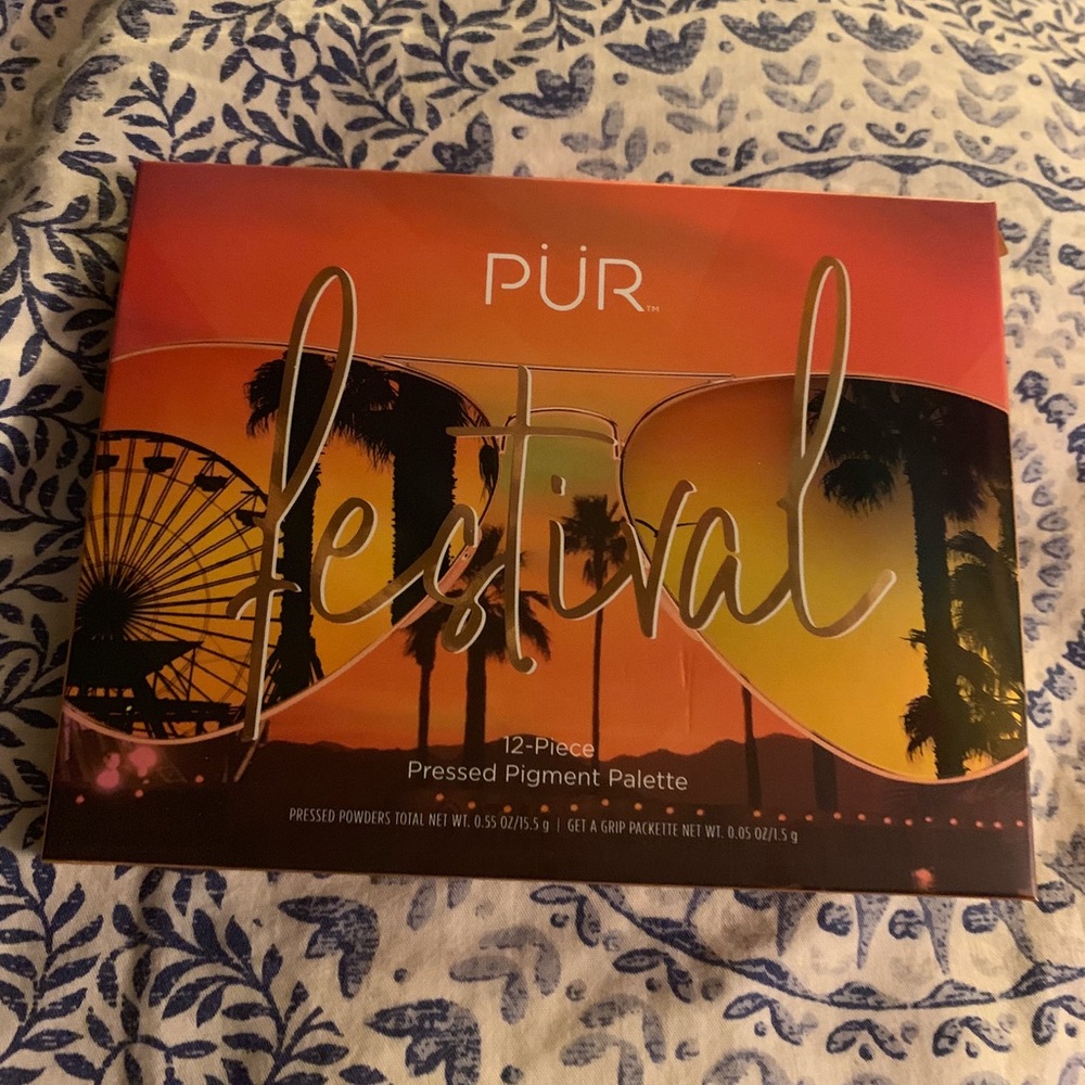 PÜR Festival 12-piece Pressed Pigment Palette